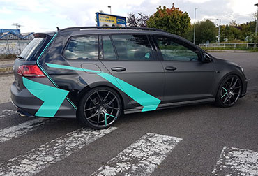 Schutz vor Kratzern und Beschädigungen bei einem VW Golf